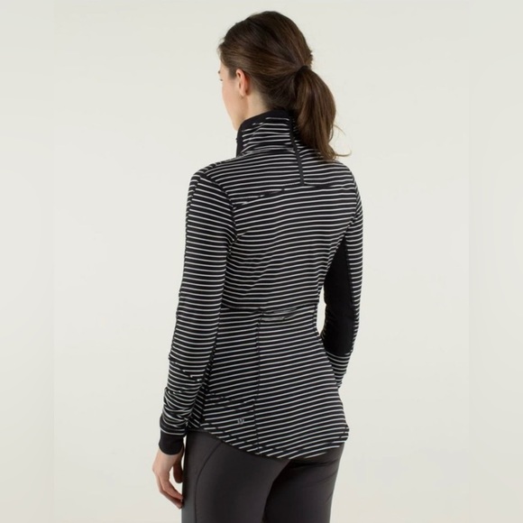 Lululemon Base Runner 1/2 Zip Parallel Stripe Black White / Black Jacket Size 8 - Picture 2 of 8